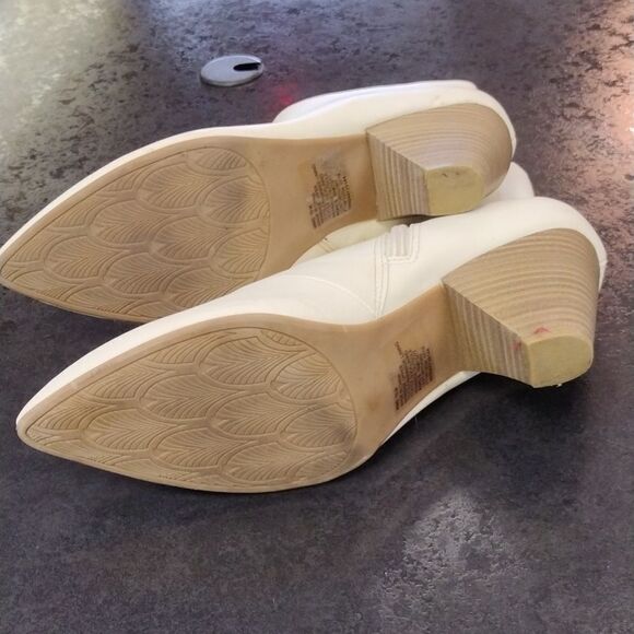 Apt 9 boots - Picture 5 of 5